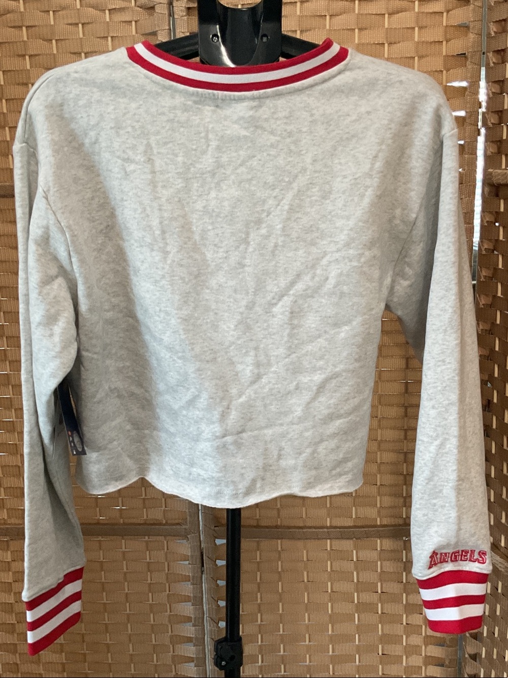 Champion Gray V-Neck Cropped Sweatshirt Embroidered Los Angeles Angels Logo - Picture 7 of 7
